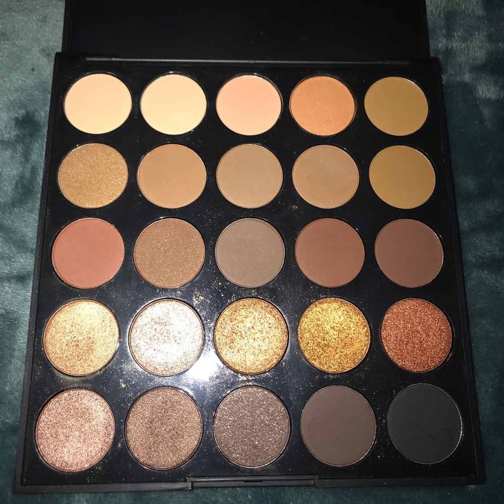 Morphe palette